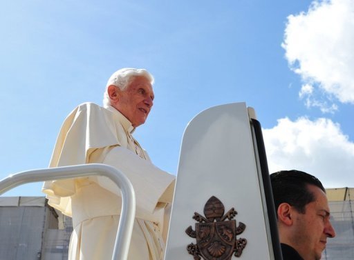 Le majordome du pape a été assigné à domicile samedi, après 53 jours de détention pour avoir volé et transmis des documents ultra-confidentiels à l'extérieur du Vatican, dans le but d'"aider" le Saint-Père et rendre l'Eglise "plus vivante" selon ses avocats