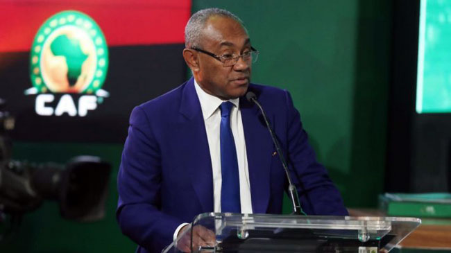 Maintien ou report CAN 2021: le président de la CAF Ahmad Ahmad dans le clair-obscur