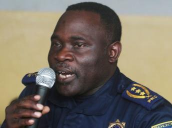 Ce nouveau témoignage met en cause le général Numbi (notre photo), chef de la police à l’époque. Photo AFP/Junior Kannah