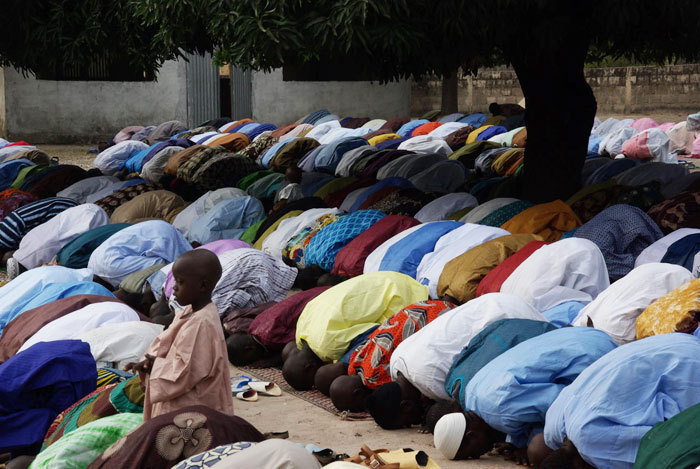 Dernière minute: La communauté musulmane sénégalaise célèbre la Korité lundi
