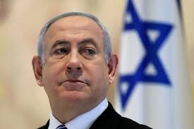 Israël : Benjamin Netanyahu se présente "la tête haute" à son procès historique pour corruption