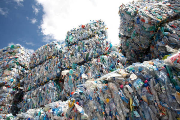 Italie: 11 tonnes de déchets textiles à destination du Sénégal saisies