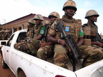 Entrainement de la Force multinationale de l'Afrique centrale (Fomac) qui assure les opérations de transfert des membres du FPR. DR