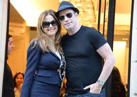 JOHN TRAVOLTA BIENTÔT AVENUE MONTAIGNE POUR FAIRE DU SHOPPING