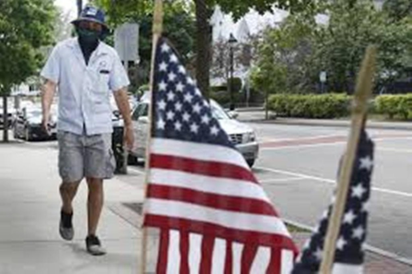 ​Coronavirus dans le monde : une vague estivale aux USA, nouveau record au Brésil