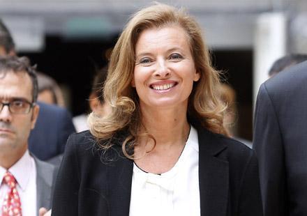Valérie Trierweiler : on ne goûte pas sa plume à Paris Match