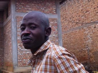 Burundi: avant le procès en appel, la défense de Hassan Ruvakuki se mobilise