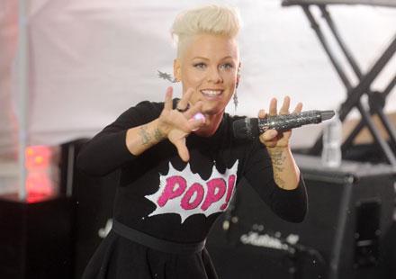 Pink : "A 20 ans, j'étais la lesbienne la plus célèbre d'Hollywood !"