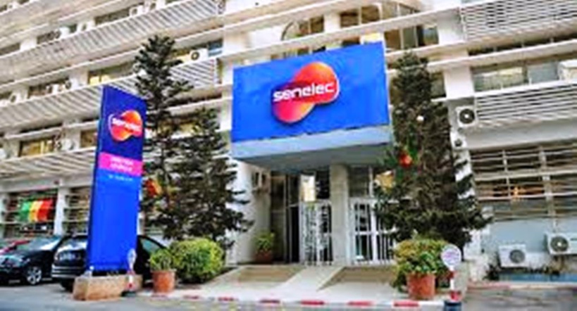 Injustice : des travailleurs de la Senelec comptent manifester devant la direction générale mardi Injustice : des travailleurs de la Senelec comptent manifester devant la direction générale mardi