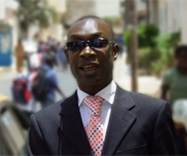 Le chroniqueur Tamsir Jupiter Ndiaye arrêté pour une affaire d’homosexualité