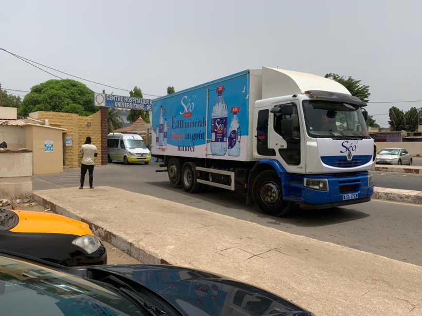 Élan de Solidarité nationale: Seo Sénégal distribue gratuitement de l’eau au Gouvernement et dans les hôpitaux (Publireportage) Élan de Solidarité nationale: Seo Sénégal distribue gratuitement de l’eau au Gouvernement et dans les hôpitaux (Publireportage)
