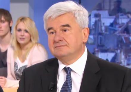 Eric Raoult au bord des larmes sur Canal + : "Pour les gens, je suis déjà coupable"