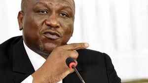 Côte d'Ivoire: Hamed Bakayoko demande à Alassane Ouattara d'être candidat