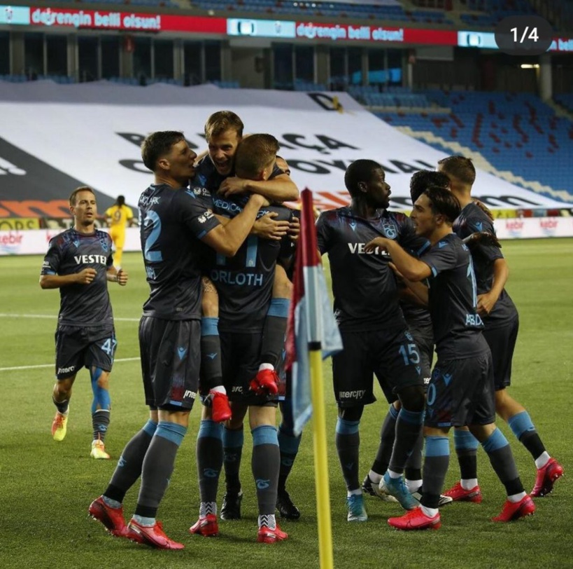 Turquie:Trabzonspor et Badou Ndiaye qualifiés pour la Ligue des champions Turquie:Trabzonspor et Badou Ndiaye qualifiés pour la Ligue des champions