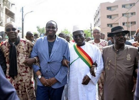 Mali: l'opposition réclame aussi la démission du Premier ministre et annonce son agenda