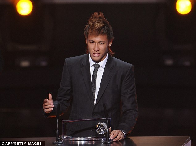 FIFA Ballon d'or 2012: Neymar se diqualifie du podium et installe Messi "numéro 1"
