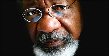 Nouveaux attentats au Nigeria: Wole Soyinka s'insurge contre la violence