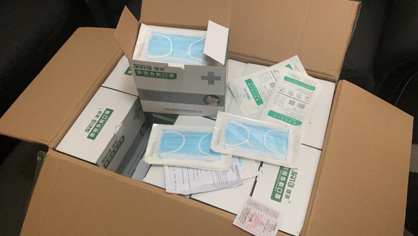 Lutte contre la Covid-19: l'ambassade de Chine offre des masques de protection à PressAfrik Lutte contre la Covid-19: l'ambassade de Chine offre des masques de protection à PressAfrik