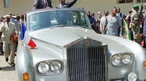 Au Gabon, Omar Bongo tout-puissant ?