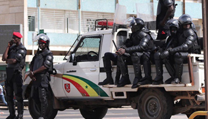 Touba : 856 personnes interpellées pour non port de masque, à quelques semaines du Magal Touba : 856 personnes interpellées pour non port de masque, à quelques semaines du Magal