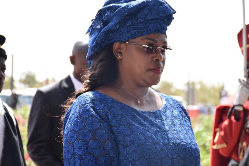 Habib Sy: «l’Apr serait-elle prête à faire de Marième Faye Sall sa candidate ?» Habib Sy: «l’Apr serait-elle prête à faire de Marième Faye Sall sa candidate ?»