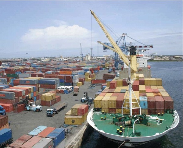200 agents de Dubaï Port World menacent de paralyser le port de Dakar