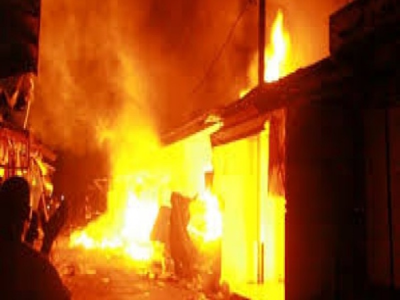 Incendie à Colobane : un dépôt de produits pharmaceutiques en feu