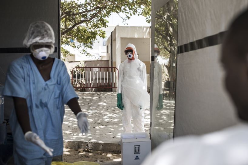Covid-19 Sénégal: le virus moins virulent qu’avant, mais attention aux cas importés qui pourraient atterrir avec de nouvelles souches, alertent des médecins Covid-19 Sénégal: le virus moins virulent qu’avant, mais attention aux cas importés qui pourraient atterrir avec de nouvelles souches, alertent des médecins