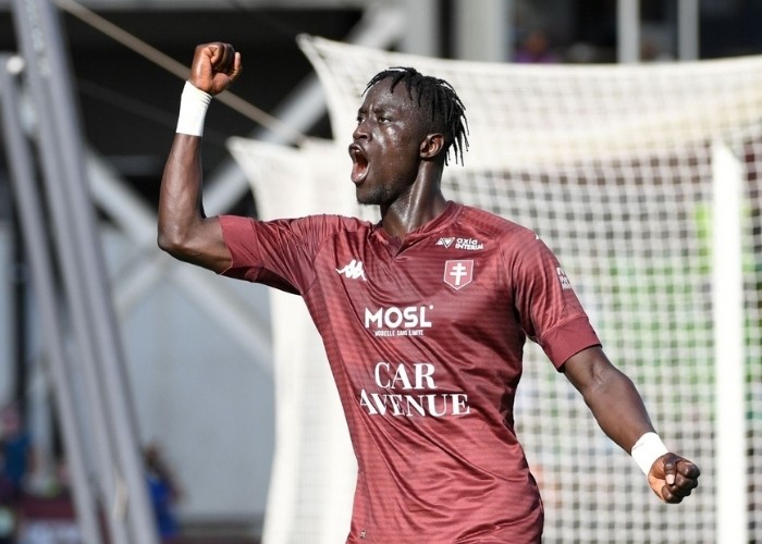 Avec un triplé, Ibrahima Niane porte Metz et prend la tête du classement des buteurs de Ligue 1