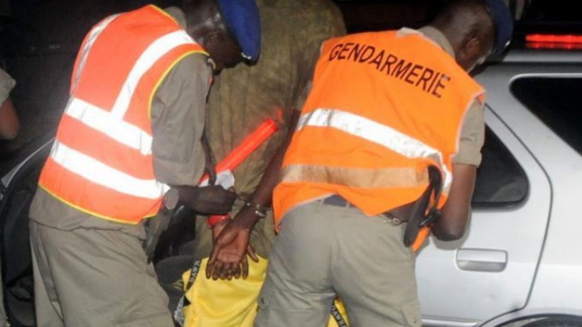 Jaxaay : des voleurs de véhicules de luxes arrêtés Jaxaay : des voleurs de véhicules de luxes arrêtés