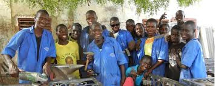 Fonds Covid-19 : les artisans de l’Association d’appuis à la formation professionnelle n'ont encore rien reçu Fonds Covid-19 : les artisans de l’Association d’appuis à la formation professionnelle n'ont encore rien reçu