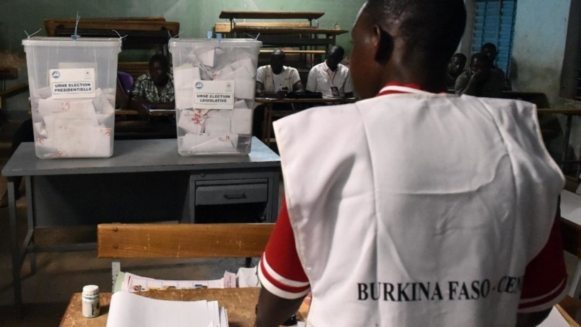 Burkina: signature d’un pacte de bonne conduite pour des élections apaisées Burkina: signature d’un pacte de bonne conduite pour des élections apaisées
