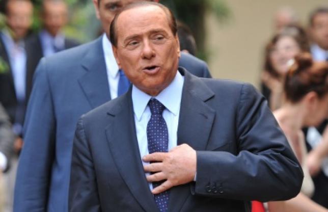 Berlusconi soutient Boateng