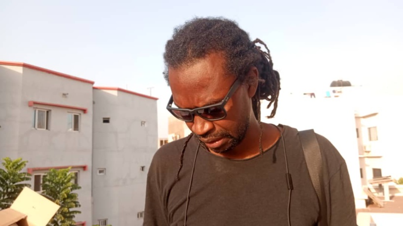 L’artiste Xuman sur l’émigration clandestine : « Le slogan rester chez vous n’a rien changé » L’artiste Xuman sur l’émigration clandestine : « Le slogan rester chez vous n’a rien changé »