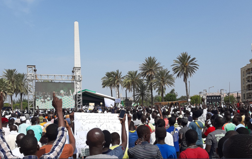 Des milliers de Sénégalais à la Place de la Nation pour dire NON à l'Islamophobie et aux propos de Macron