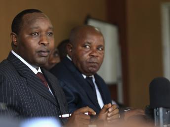 Le chef de délégation du M23, François Rucogoza, pendant les négociations. Kampala, le 8 janvier 2013. REUTERS/James Akena