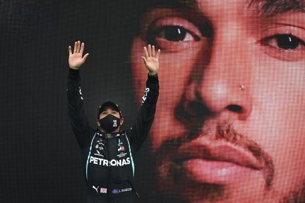 Lewis Hamilton champion du monde de F1 pour la 7e fois, il égale Michael Schumacher