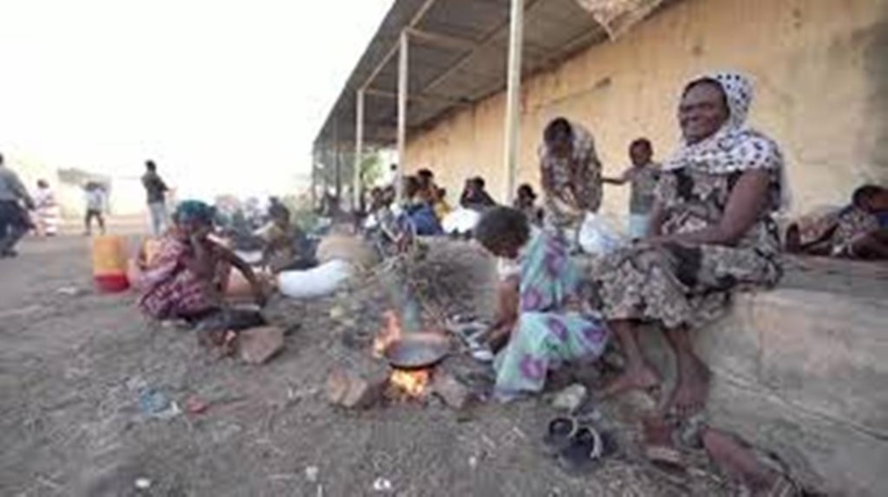 Conflit en Ethiopie : 25 000 personnes fuient les combats Conflit en Ethiopie : 25 000 personnes fuient les combats