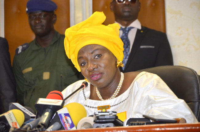 Aminata Touré : Idrissa Seck « a fait interdire l’accès au Cese au DAF et DRH qui devraient faire le point à ses collaborateurs »