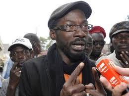 Fadel BARRO de Y’en a marre : « Latif Coulibaly ne doit pas devenir le Ibar Der Thiam de Macky Sall »