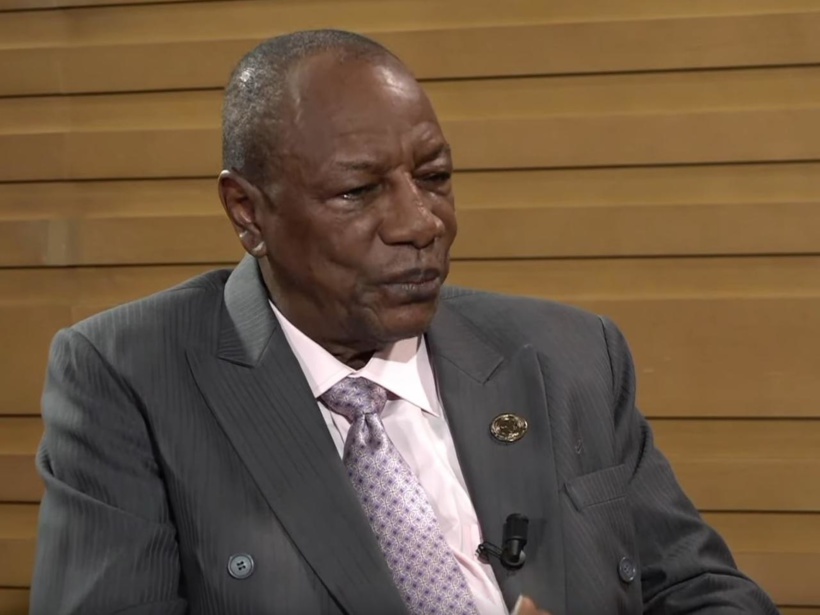 Guinée: Condé suspend toutes les manifestations et convoque la Covid-19 Guinée: Condé suspend toutes les manifestations et convoque la Covid-19