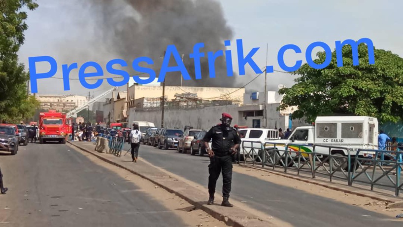 Incendie au Môle 10 : les journalistes interdits de se rapprocher du Port autonome de Dakar