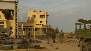 Un kamikaze se fait exploser à Gao près de soldats maliens