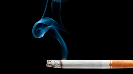 Sénégal: une loi pour empêcher les jeunes de fumer annoncée