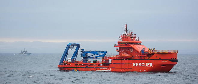 Mer de Barents: un navire de pêche russe sombre, 17 marins portés disparus