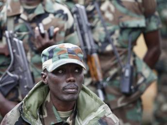 Le chef militaire de M23, Sultani Makenga, à Bunagana dans l'Est du Congo le 3 janvier 2013. REUTERS/James Akena