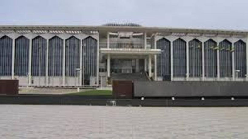 Gabon: le Parlement adopte la nouvelle Constitution à une écrasante majorité