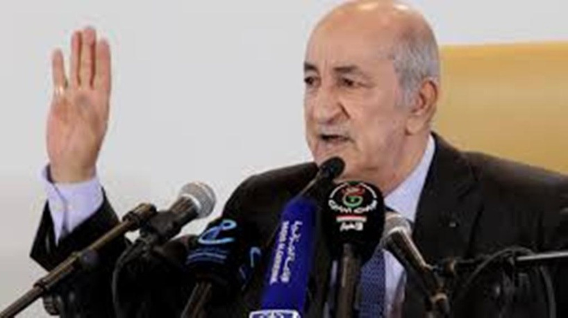 Algérie: un internaute, partisan du mouvement Hirak, condamné à une lourde peine de prison Algérie: un internaute, partisan du mouvement Hirak, condamné à une lourde peine de prison