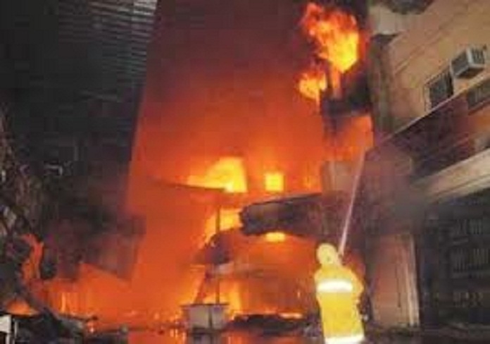 Incendie sinistre à la Médina : « les fautifs seront sanctionnés », assure le porte-parole du gouvernement