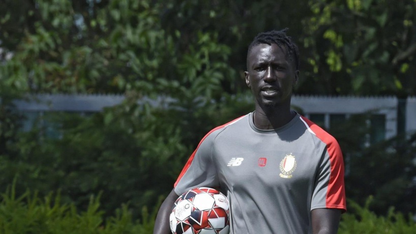 Jupiler League: Mbaye Leye dirige son 1er match en tant que coach de Standard de Liège, ce lundi Jupiler League: Mbaye Leye dirige son 1er match en tant que coach de Standard de Liège, ce lundi